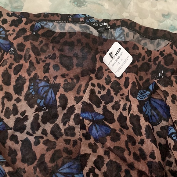 NWT fashion Nova pants  🦋 - Picture 8 of 8